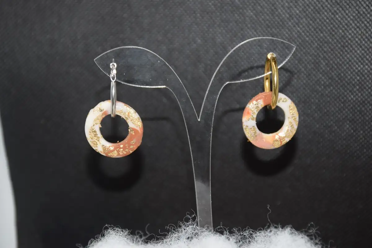 CHARMS OR ET MARRON
